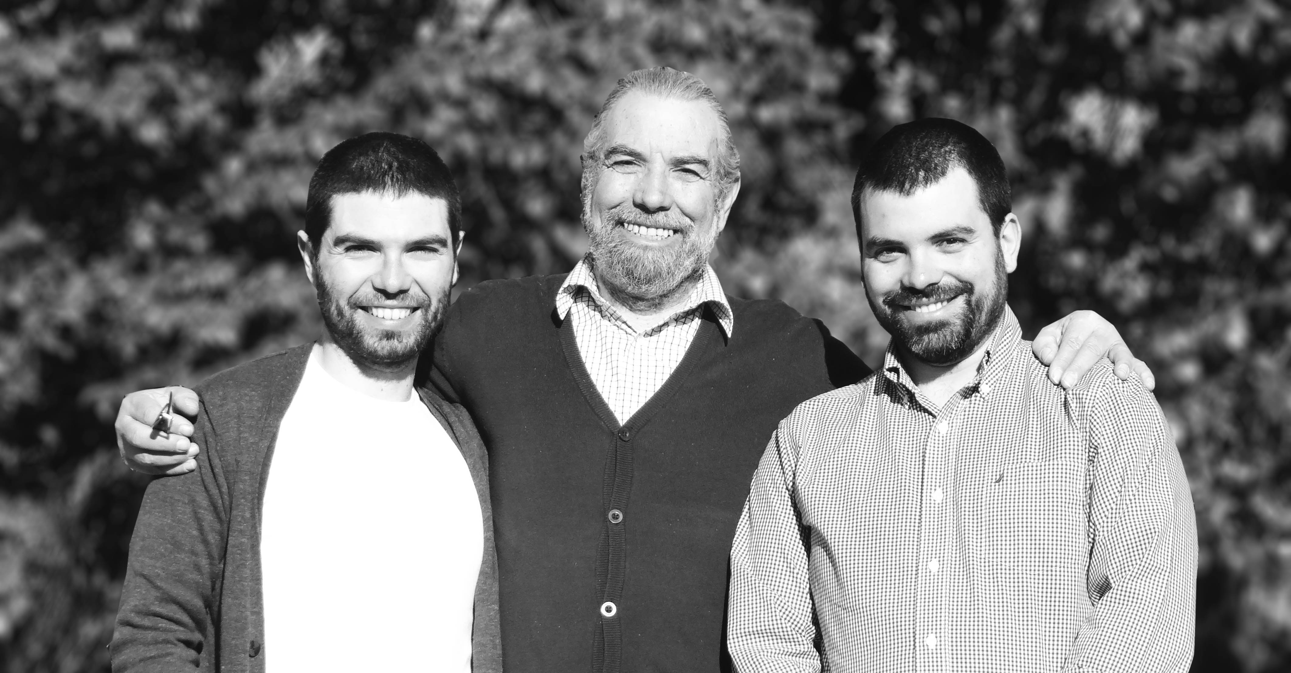 FOTO NOSOTROS
